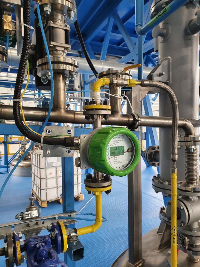 ротаметр ЭМИС-МЕТА 215 на измерении азота.jpg ротаметр ЭМИС-МЕТА 215 на измерении азота.jpg