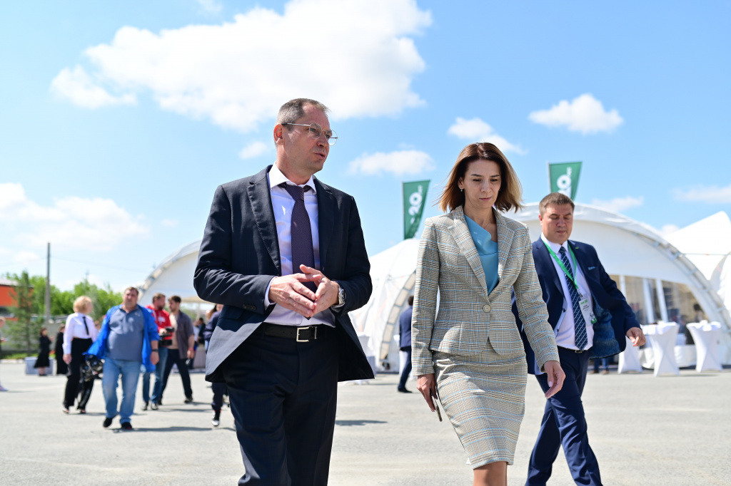 Сергей Борисович Каяткин с гостями